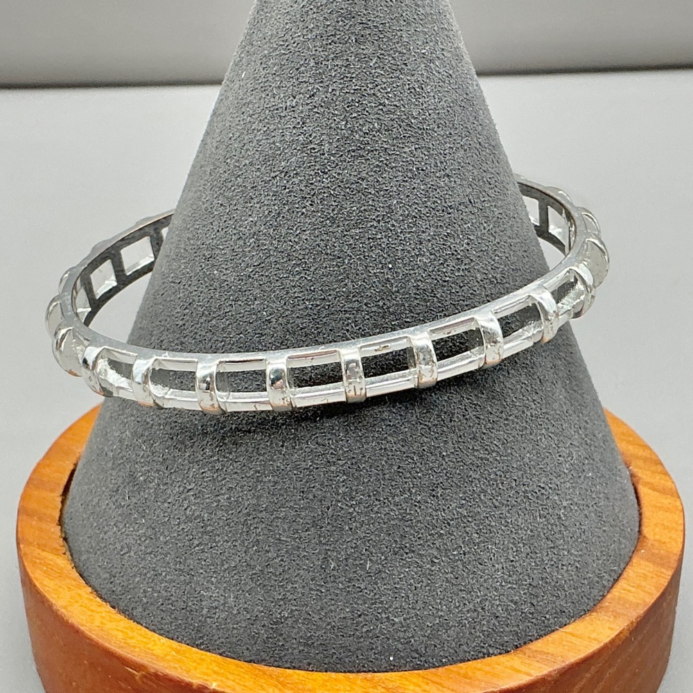 Stella & Dot Cuff Bracelet Women Silver Tone Lattice Open Work Geometric 8240